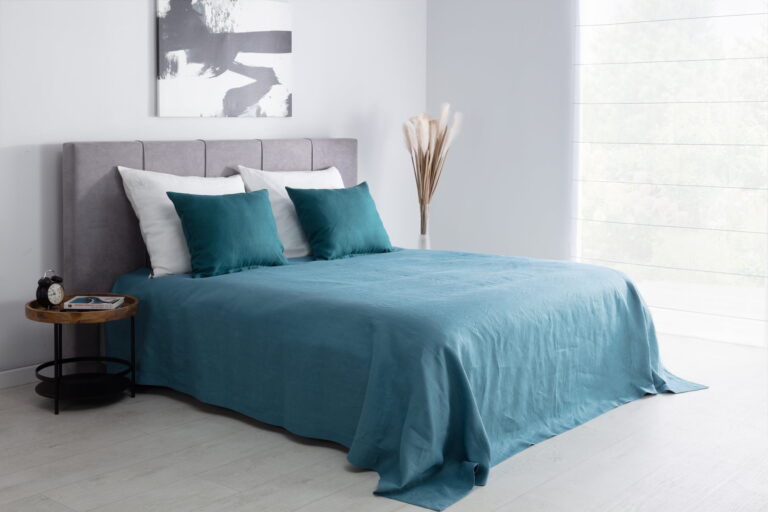bed throws